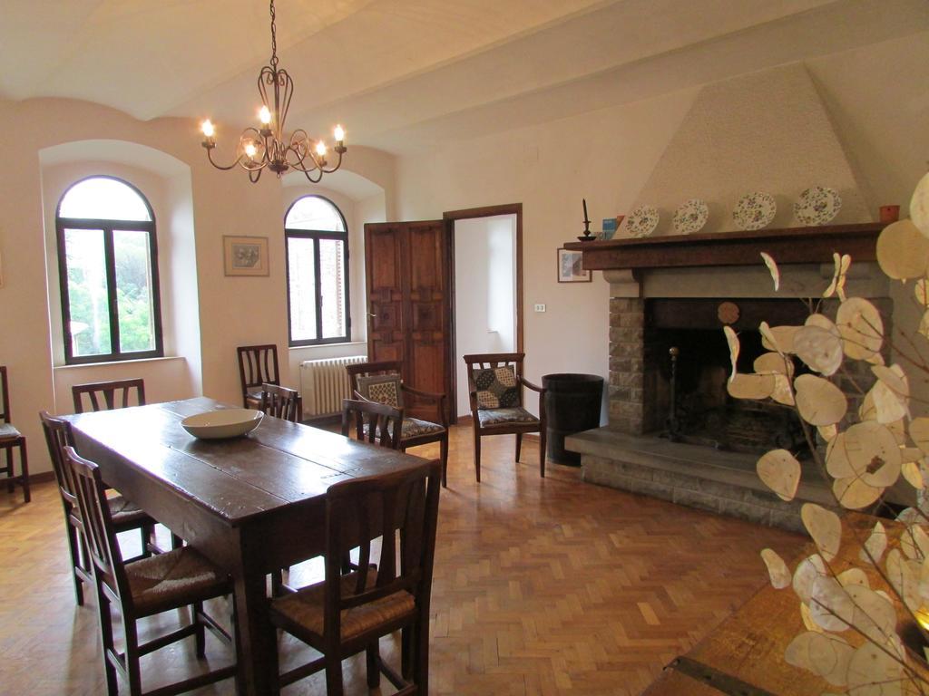 Agriturismo Dea Valfabbrica Екстер'єр фото