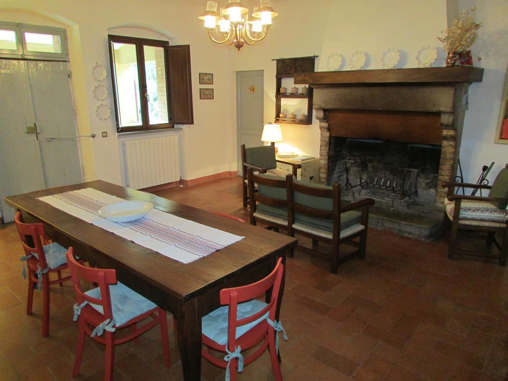 Agriturismo Dea Valfabbrica Екстер'єр фото