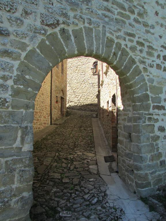 Agriturismo Dea Valfabbrica Екстер'єр фото